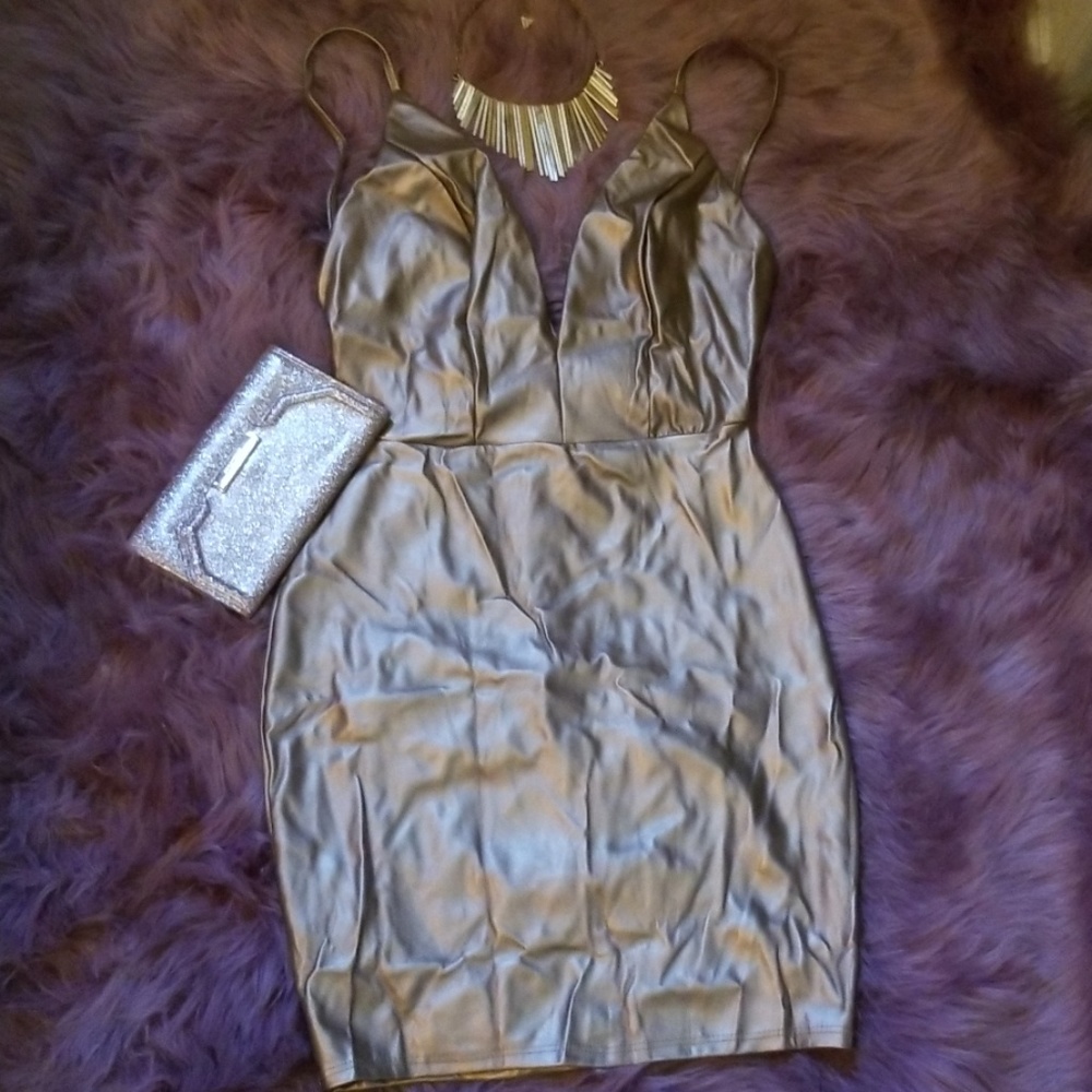 Mini dress